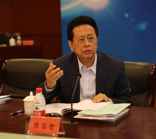 全国人大常委会副委员长、民建中央主席、中华职业教育社理事长陈昌智讲话.jpg