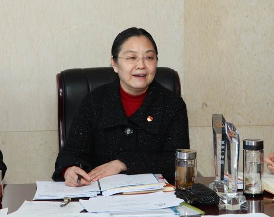 说明:E:\杨宏伟\2017年杨宏伟\20171228党支部书记例会材料\2017-12-26 校党支部书记例会\IMG_6198.JPG