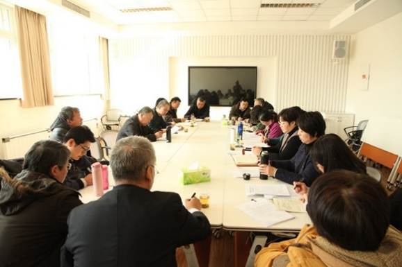 说明: D:\工作\新的工作\2019开学工作会\工作会照片\选用\IMG_0925.JPG