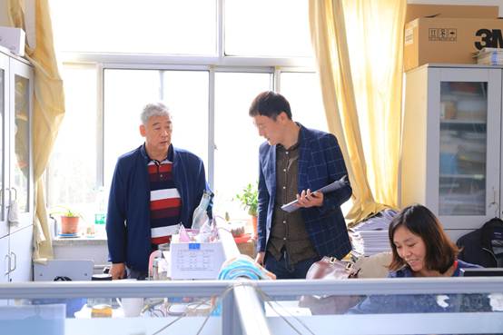 说明: D:\办公\燕主任\2019.4.17-4.25办公室检查评比\照片\2019-4-17 校园安全大巡查照片-冯龙杰\2019-4-17 校园安全大巡查\IMG_0436.JPG